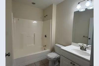 20 Locust Street #202, Medford, MA 02155 - Photo 7