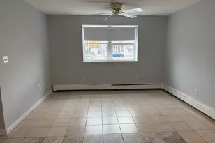 279 West Fellsway, Medford, MA 02155 - Photo 3