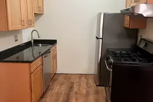 22 Centennial Pl, Framingham, MA 01701 - Photo 5