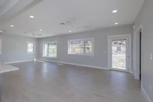 21 Windsor Ln, Hudson, NH 03051 - Photo 27