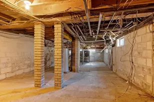 64 Chestnut St, Lunenburg, MA 01462 - Photo 41