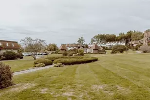 16 Williamsburg Ct, Shrewsbury, MA 01545 - Photo 11