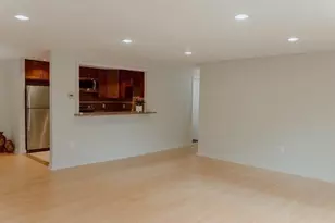 16 Williamsburg Ct, Shrewsbury, MA 01545 - Photo 5