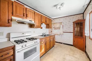 112 Hadley St, Malden, MA 02148 - Photo 7