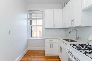 30 Kilsyth Rd, Brookline, MA 02445 - Photo 17