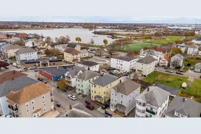 108 Phillips Ave, New Bedford, MA 02746 - Photo 29