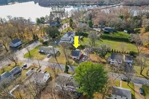 14 Field St, Seekonk, MA 02771 - Photo 5