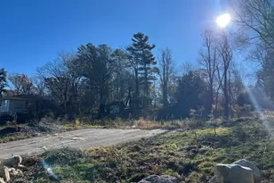 32 Carolyn Cir, Marshfield, MA 02050 - Photo 9