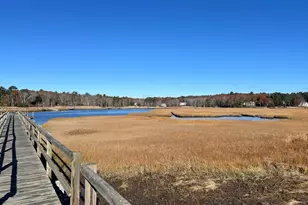 32 Carolyn Cir, Marshfield, MA 02050 - Photo 13