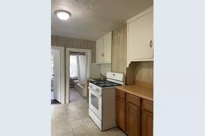 4 Prince St #5, Plymouth, MA 02360 - Photo 3