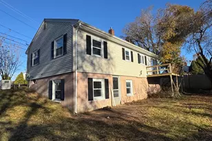 8 Nicks Rock Rd, Plymouth, MA 02360 - Photo 5