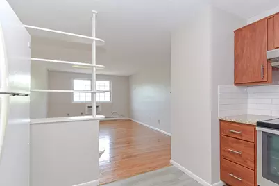 4 Colonial Village Dr #9, Arlington, MA 02474 - Photo 9