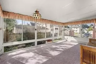 356 East St, Ludlow, MA 01056 - Photo 9