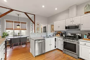 16 Williams St, Salem, MA 01970 - Photo 11