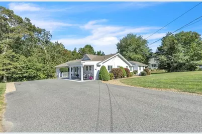 6 Strathmore Rd, Dartmouth, MA 02747 - Photo 3