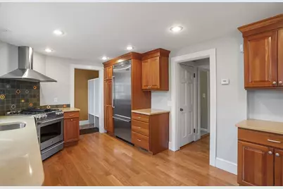 28 Exmoor Road, Newton, MA 02459 - Photo 17