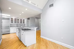 11 Elmwood Ave, Winchester, MA 01890 - Photo 5