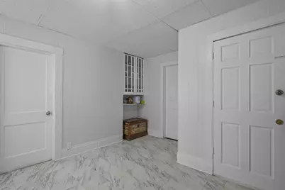 32 Orchard St, Lawrence, MA 01840 - Photo 9