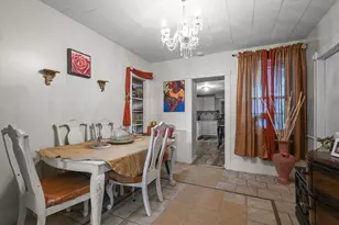 32 Orchard St, Lawrence, MA 01840 - Photo 5