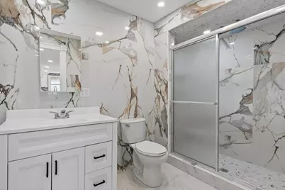 24 Railroad St, Methuen, MA 01844 - Photo 11