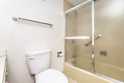 404 Paradise Rd #2N, Swampscott, MA 01907 - Photo 19