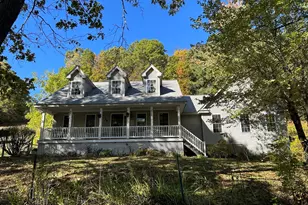 34 Shattuck St, Groton, MA 01450 - Photo 1