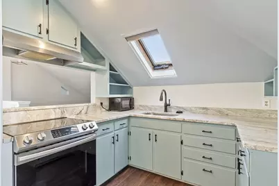 35 Middle St #4, Gloucester, MA 01930 - Photo 11