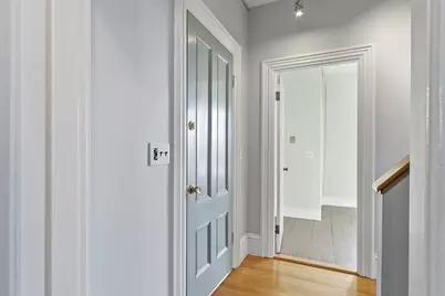 35 Middle St #4, Gloucester, MA 01930 - Photo 9