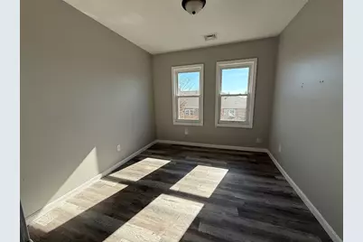 357 Howard St #4, Lawrence, MA 01841 - Photo 9