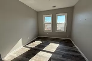 357 Howard St, Lawrence, MA 01841 - Photo 9