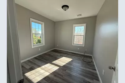 357 Howard St #4, Lawrence, MA 01841 - Photo 11