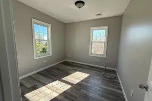 357 Howard St, Lawrence, MA 01841 - Photo 11