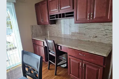 176 Oak Grove Ave, Fall River, MA 02723 - Photo 3