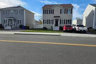 176 Oak Grove Ave, Fall River, MA 02723 - Photo 1