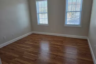 176 Oak Grove Ave, Fall River, MA 02723 - Photo 5