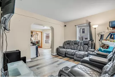 56 Silver St, Taunton, MA 02780 - Photo 9