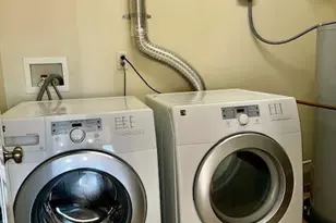 24 Arsenal St, Watertown, MA 02472 - Photo 11