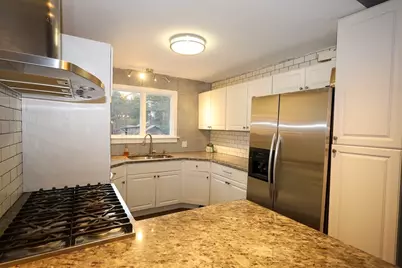 506 Skyline Trl, Chester, MA 01011 - Photo 5