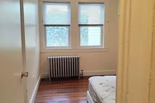 35 Clifton St, Cambridge, MA 02140 - Photo 5