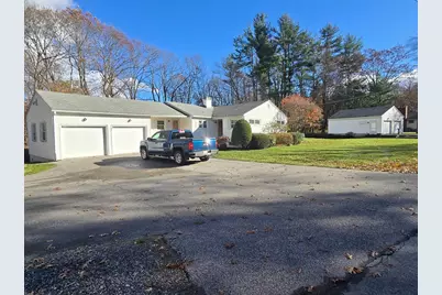 168 Twinbrooke Dr, Holden, MA 01520 - Photo 1