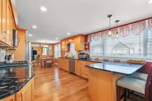 701 Greendale Ave, Needham, MA 02492 - Photo 3