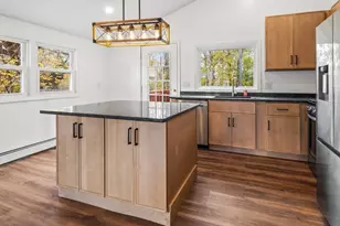 38 Hilda, Worcester, MA 01606 - Photo 5