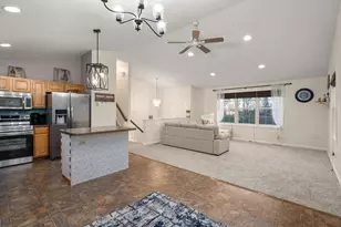 89 Jarvis Ave, Holyoke, MA 01040 - Photo 11