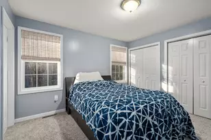 89 Jarvis Ave, Holyoke, MA 01040 - Photo 17