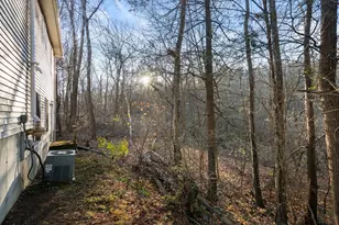 89 Jarvis Ave, Holyoke, MA 01040 - Photo 7