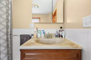 50 Temple St, Somerville, MA 02145 - Photo 17