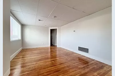 278 Cabot St #03, Beverly, MA 01915 - Photo 11