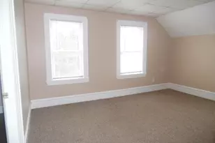 1199 Rodman St, Fall River, MA 02721 - Photo 3