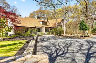 105 Rock O'Dundee Rd, Dartmouth, MA 02748 - Photo 5
