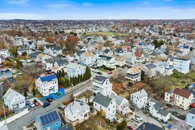14 Mt Pleasant Place, Lynn, MA 01902 - Photo 3